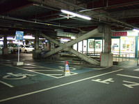 Medium_001　イオン阿児店地下多目的駐車場